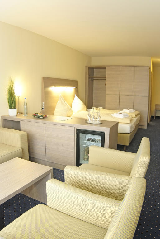 Hotel Buegener Gronau  Quarto foto